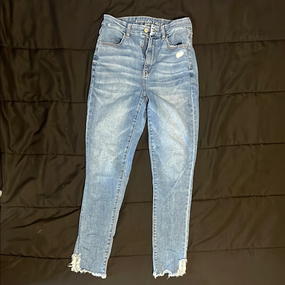 Women's Blue Crop Jeans